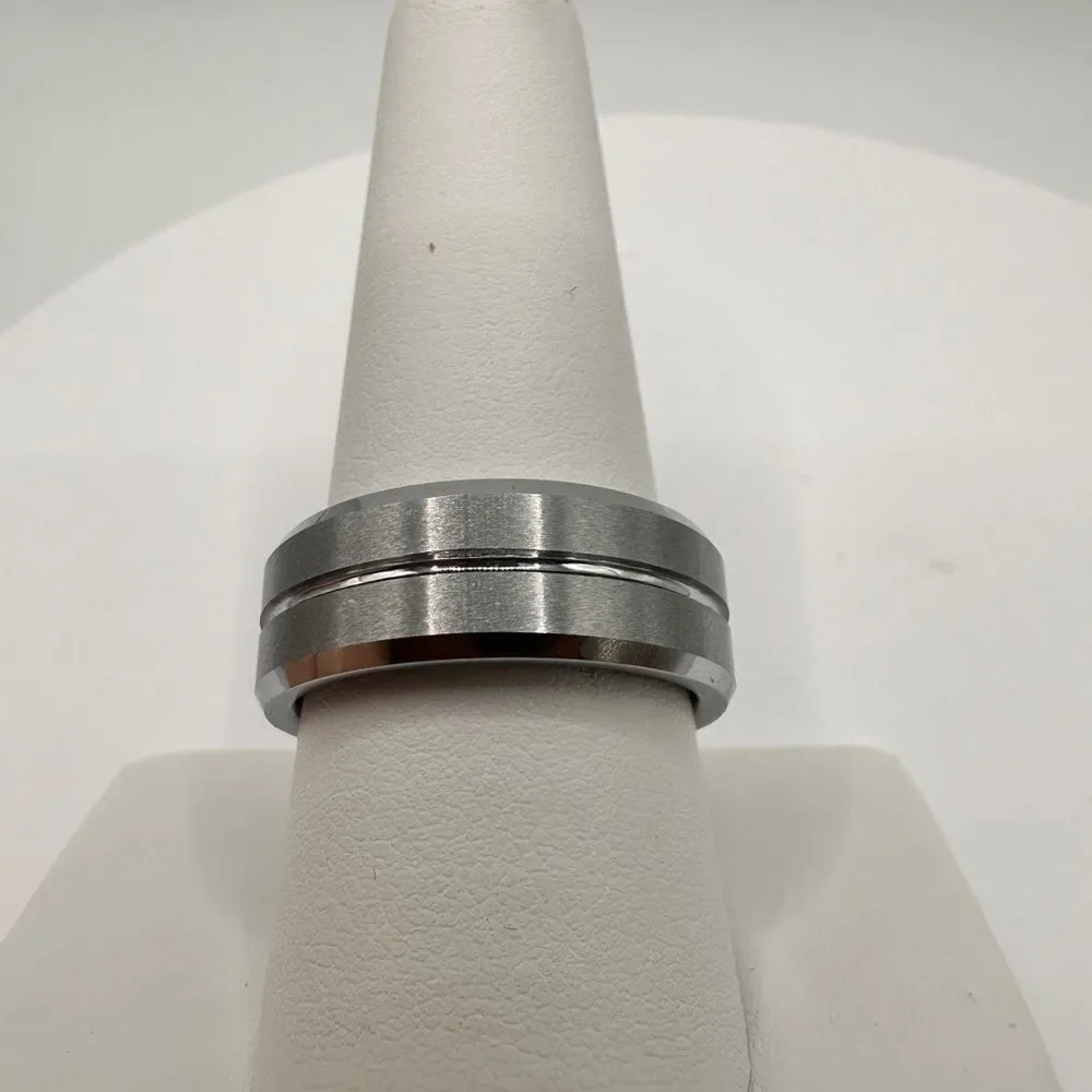 SALE! Men’s stamped tungsten brushed silver‎ looking ring!